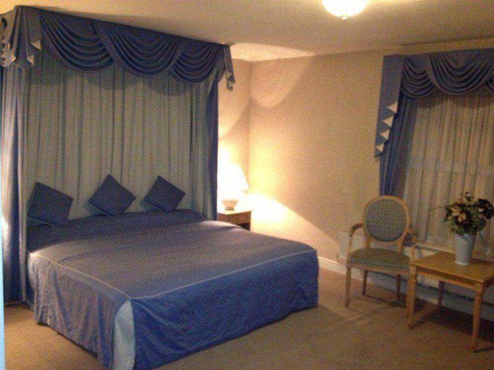 The Kingfisher Hotel Kingswinford Zewnętrze zdjęcie